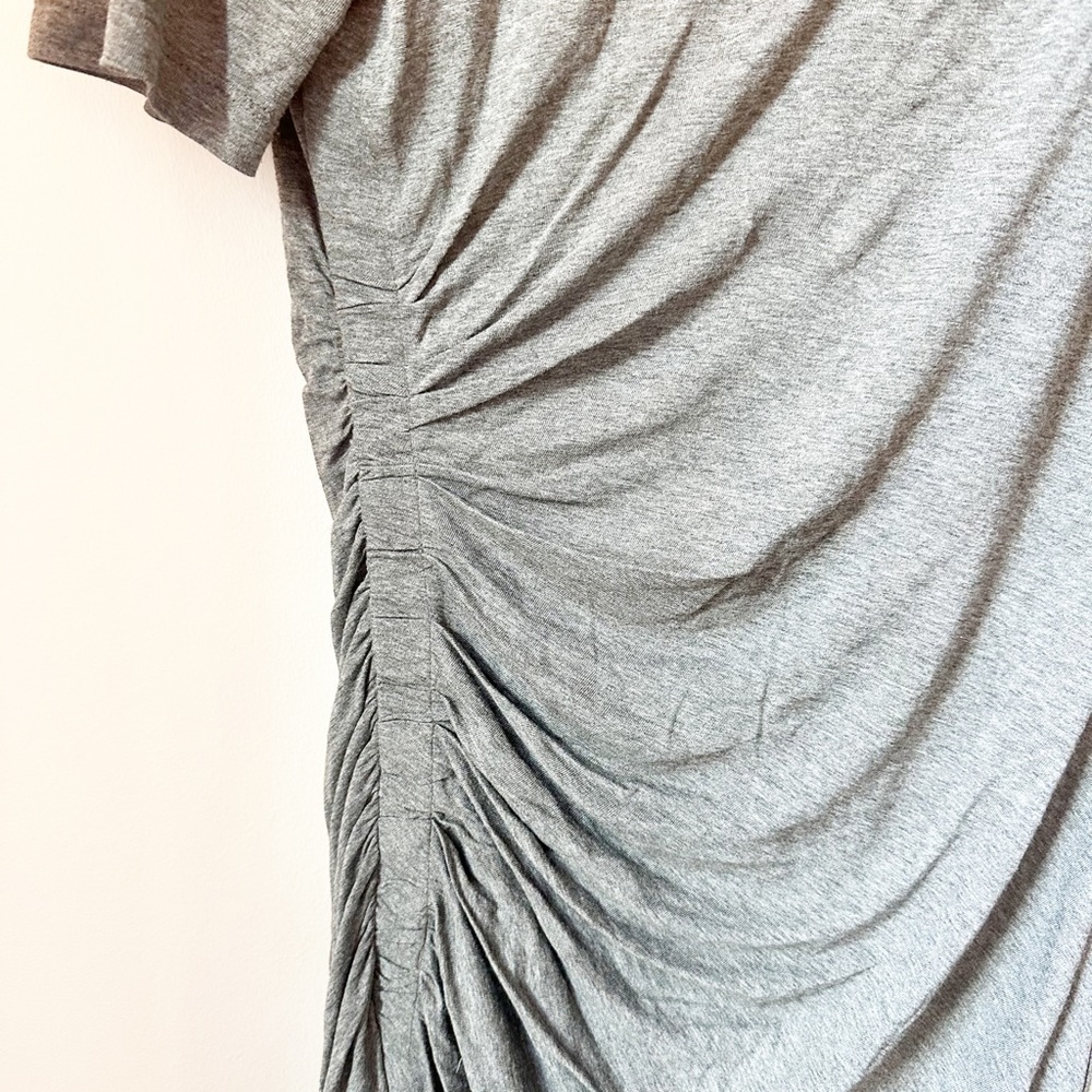 Women's A.L.C. t-shirt mini dress in grey. With ruching on side. Size XS. - Picture 2 of 3